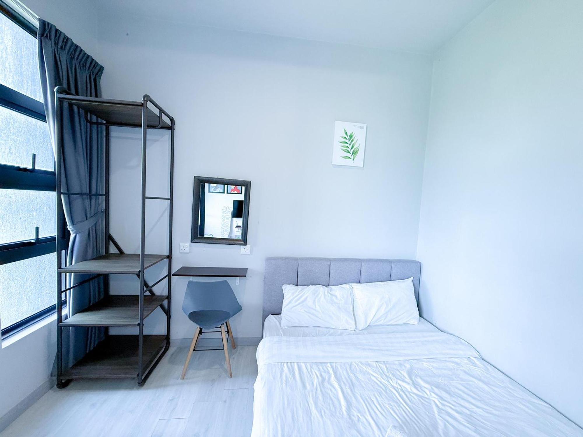Vv Homestay Jesselton Quay Surla Sabah Mall Kk 亚庇贵赴行馆 كوتا كينابالو المظهر الخارجي الصورة