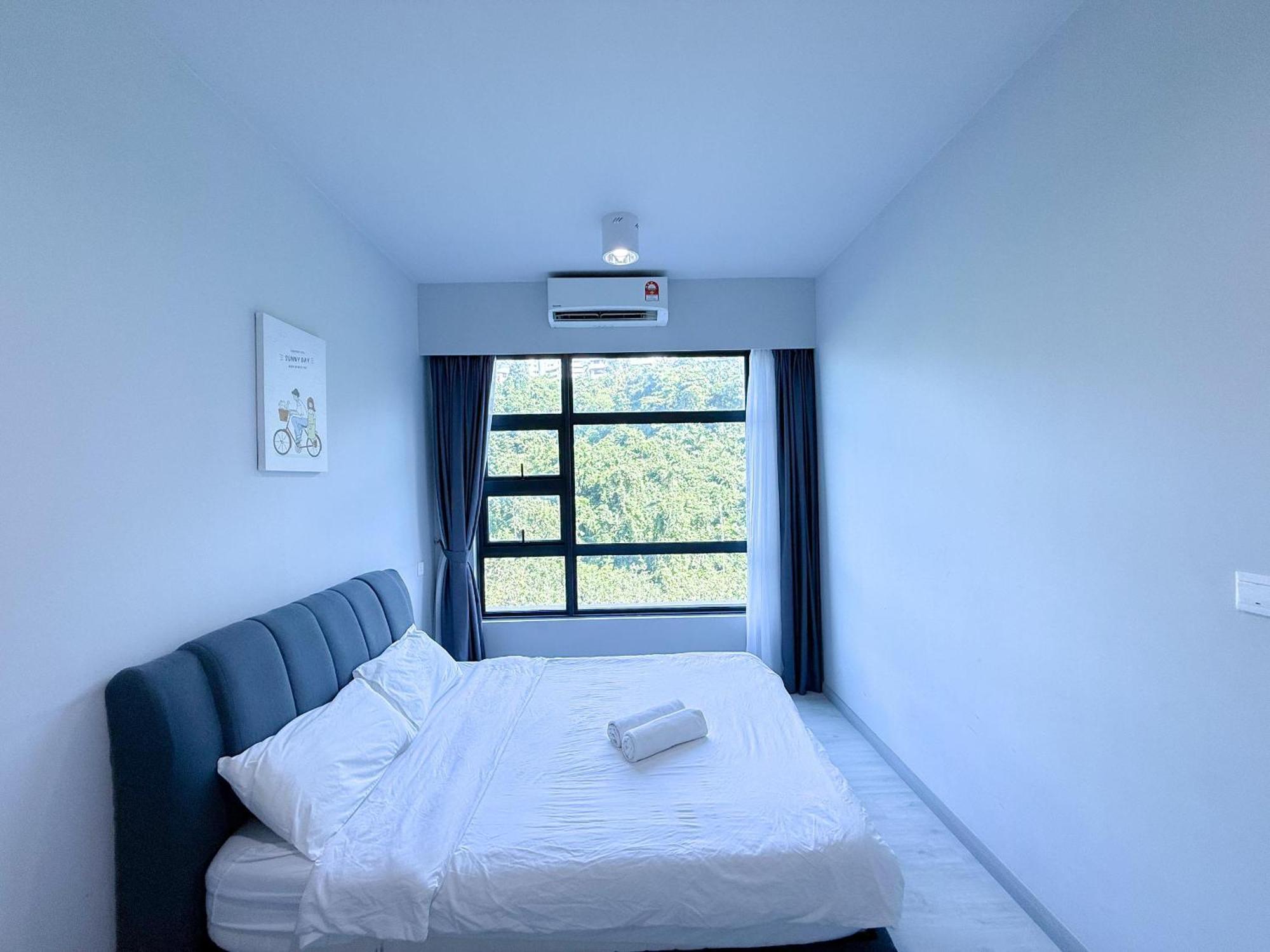 Vv Homestay Jesselton Quay Surla Sabah Mall Kk 亚庇贵赴行馆 كوتا كينابالو المظهر الخارجي الصورة